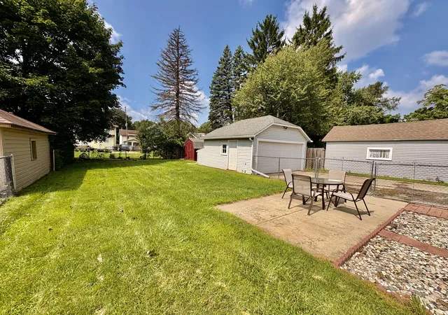 Photo 3 of Single family home for sale at 602 Seventh St, Jackson City Jackson, MI 49203 | MLS# 55026044580 | Listing updated on 2026-09-15
