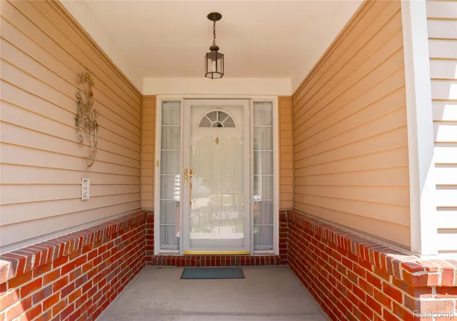 5th image of 6575 Cortland Ave, Brighton, MI 48114