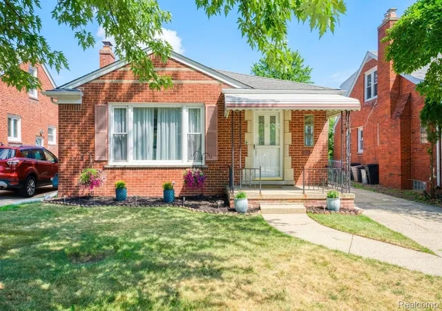 Photo 1 of Single family home for sale at 20871 Beaufait St, Harper Woods City Wayne, MI 48225 | MLS# 20261067437 | Listing updated on 2026-09-14