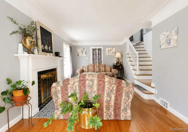 Photo 2 of Single family home for sale at 10436 Roxbury St, Detroit City Wayne, MI 48224 | MLS# 20261067440 | Listing updated on 2026-08-24