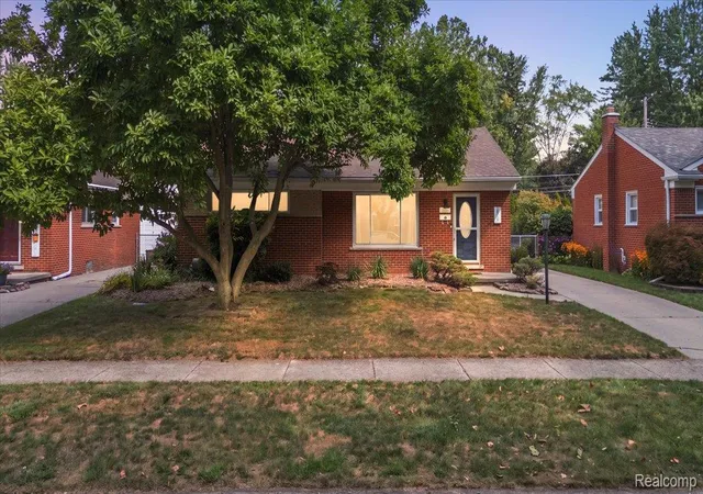 Photo 1 of Sale Pending at 28716 Westfield St, Livonia City Wayne, MI 48150 | MLS# 20261067441 | Listing updated on 2026-09-08