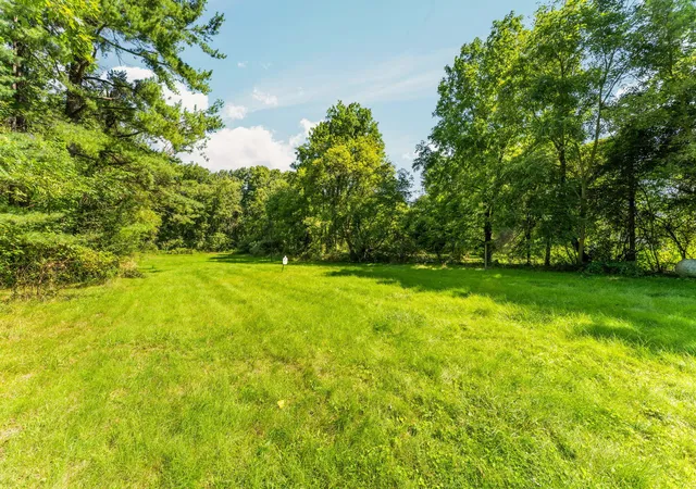 Photo 3 of Single family home for sale at 13676 Us 12, Woodstock Township Lenawee, MI 49230 | MLS# 81026044590 | Listing updated on 2026-09-10