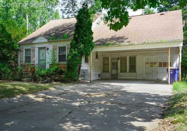 1st image of 2476 Voorheis Rd, Waterford Charter Township Oakland, MI 48328 | MLS# 20261067450
