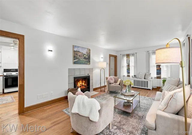 Photo 3 of Single family home for sale at 1526 W Houstonia Ave, Royal Oak City Oakland, MI 48073 | MLS# 20261067453 | Listing updated on 2026-09-12