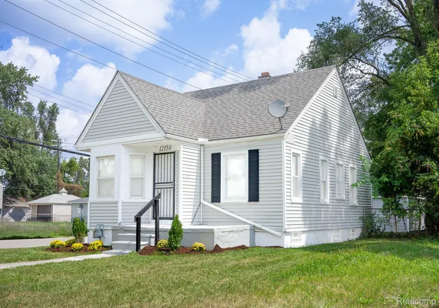 Photo 3 of Single family home for sale at 12150 Plainview Ave, Detroit City Wayne, MI 48228 | MLS# 20261067455 | Listing updated on 2026-08-26