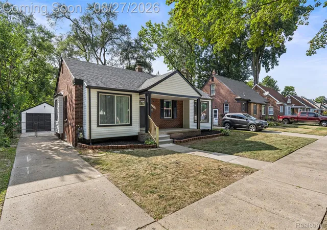 Photo 3 of Single family home for sale at 11343 W Parkway St, Detroit City Wayne, MI 48239 | MLS# 20261067458 | Listing updated on 2026-09-16