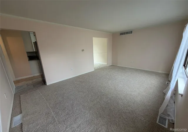 Photo 4 of Single family home for sale at 23101 Purdue Ave, Farmington Hills City Oakland, MI 48336 | MLS# 20261067459 | Listing updated on 2026-09-02