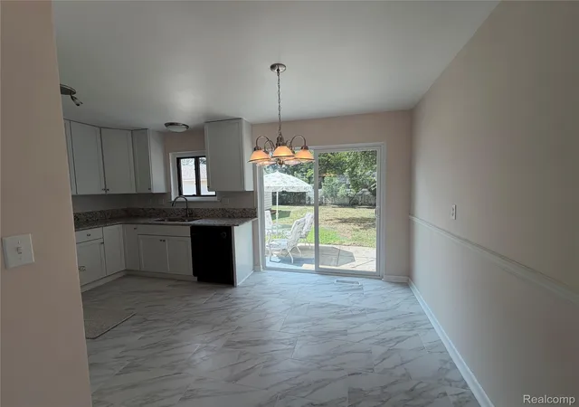 Photo 5 of Single family home for sale at 23101 Purdue Ave, Farmington Hills City Oakland, MI 48336 | MLS# 20261067459 | Listing updated on 2026-09-02