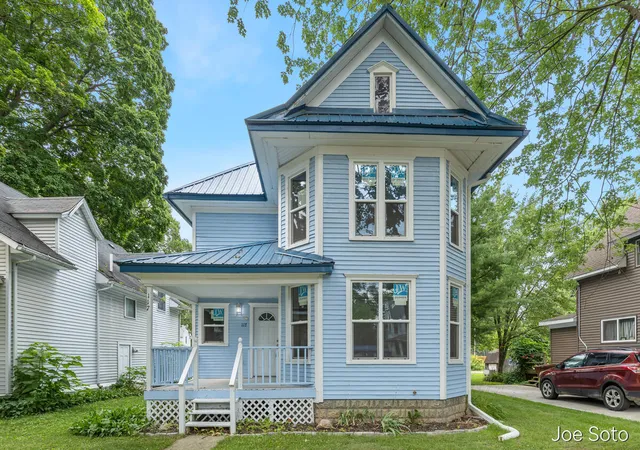 1st image of 117 E Wright Ave, Shepherd Village Isabella, MI 48883 | MLS# 71026044601