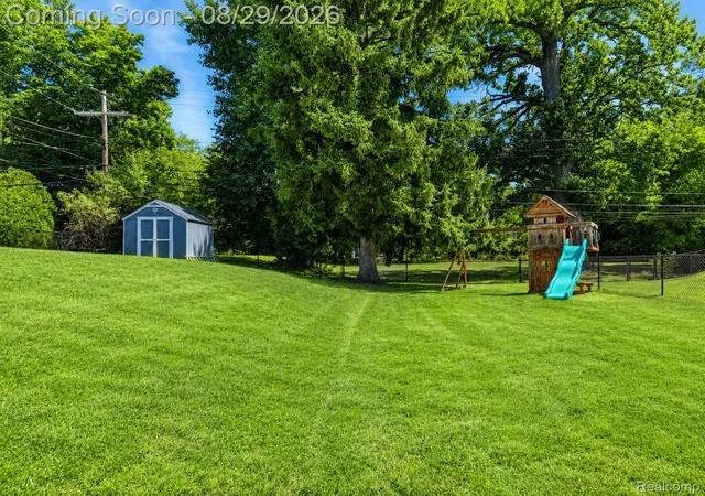 Photo 2 of Single family home for sale at 924 Allen Dr, Northville City Oakland, MI 48167 | MLS# 20261067472 | Listing updated on 2026-09-16