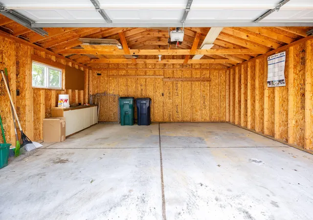 Photo 3 of Single family home for sale at 711 Kayser Ave, Royal Oak City Oakland, MI 48067 | MLS# 81026044603 | Listing updated on 2026-09-18