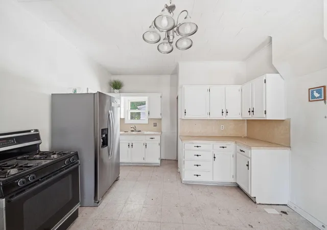 Photo 4 of Single family home for sale at 2340 Wolf Lake Rd, Grass Lake Charter Township Jackson, MI 49240 | MLS# 55026044606 | Listing updated on 2026-08-24