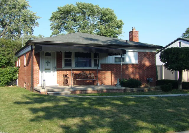 Photo 1 of Single family home for sale at 28204 Gladstone St, St Clair Shores City Macomb, MI 48081 | MLS# 58050219558 | Listing updated on 2026-08-24
