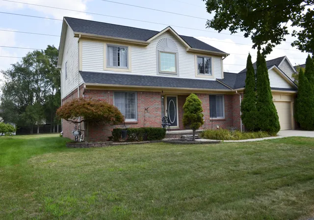 Photo 1 of Sale Pending at 7686 Cherrywood Dr, Westland City Wayne, MI 48185 | MLS# 81026044614 | Listing updated on 2026-09-11