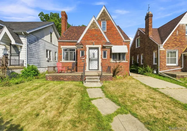 2nd image of 19486 Packard St, Detroit City Wayne, MI 48234 | MLS# 20261067504