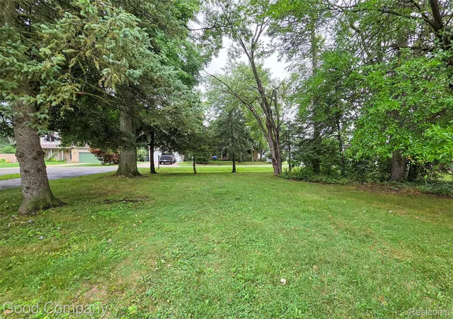 23rd image of 3685 Cone Ave, Rochester Hills City Oakland, MI 48309 | MLS# 20261067538