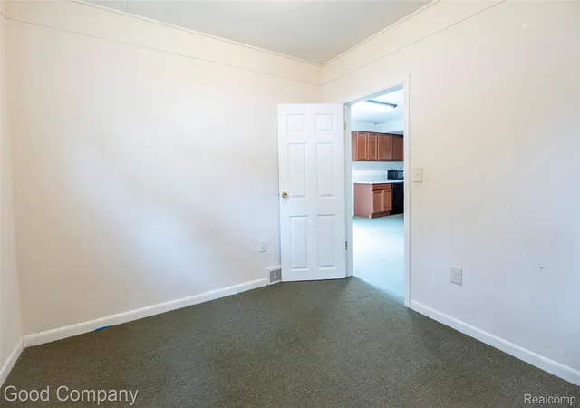 5th image of 3685 Cone Ave, Rochester Hills City Oakland, MI 48309 | MLS# 20261067538