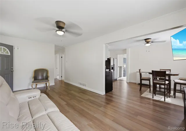 Photo 3 of Single family home for sale at 2097 Christner St, Burton City Genesee, MI 48519 | MLS# 20261067548 | Listing updated on 2026-09-03