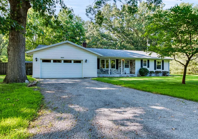 2nd image of 14361 Maple Dr, New Buffalo Township Berrien, MI 49117 | MLS# 69026044647