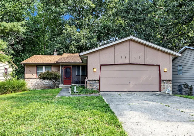 1st image of 1943 Cannon St Sw, Wyoming City Kent, MI 49519 | MLS# 65026044642