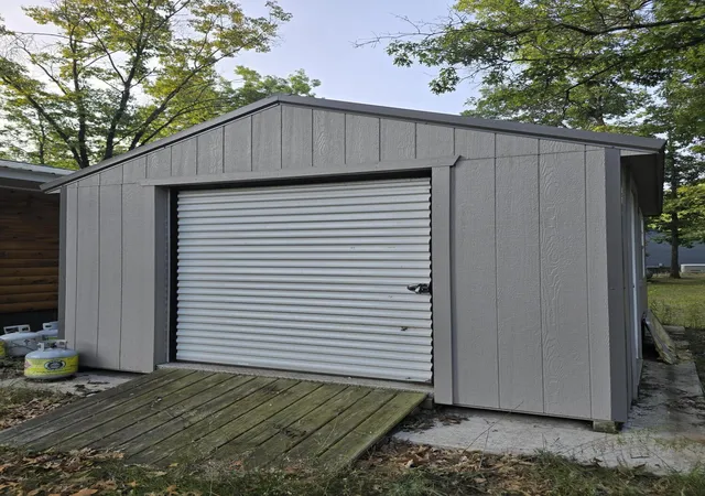 3rd image of 11933 S Wedgewood Ave, Lake Township Lake, MI 49304 | MLS# 65026044667