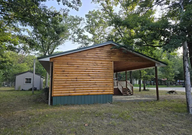 4th image of 11933 S Wedgewood Ave, Lake Township Lake, MI 49304 | MLS# 65026044667
