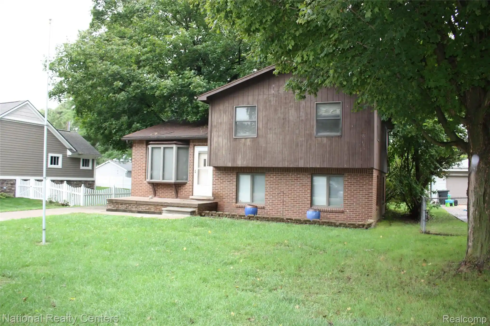 Photo 1 of Single family home for sale at 9441 Corinne St, Plymouth, MI 48170 | MLS# 20261067625 | Listing updated on 2026-10-12
