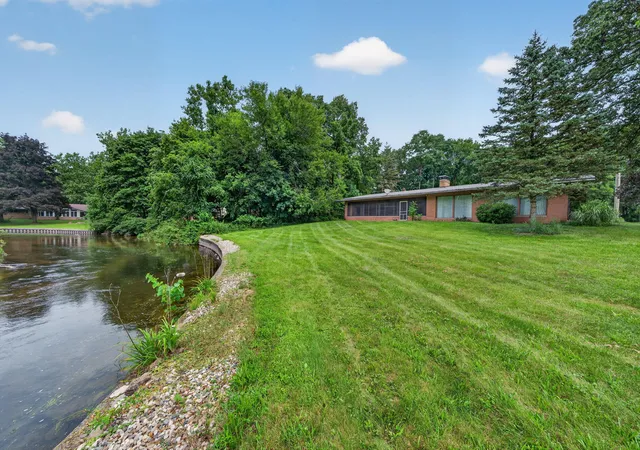 Photo 2 of Single family home for sale at 70506 Sunrise Dr, Ontwa Township Cass, MI 49112 | MLS# 69026044671 | Listing updated on 2026-09-16