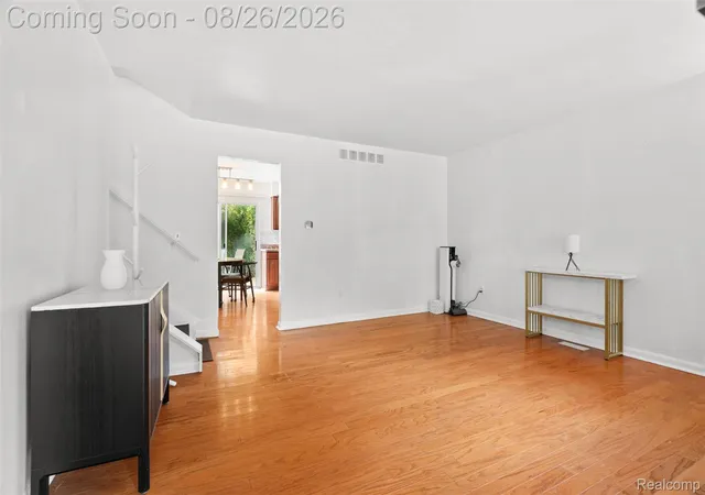 Photo 3 of Single family home for sale at 3757 Oxley Dr, Troy City Oakland, MI 48083 | MLS# 20261067633 | Listing updated on 2026-09-12