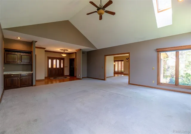 Photo 4 of Single family home for sale at 62 Chateaux Du Lac Dr, Fenton, MI 48430 | MLS# 20261067636 | Listing updated on 2026-10-04
