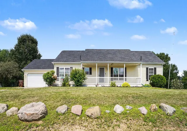 2nd image of 1082 Azalea Dr, Rives Township Jackson, MI 49201 | MLS# 55026044681