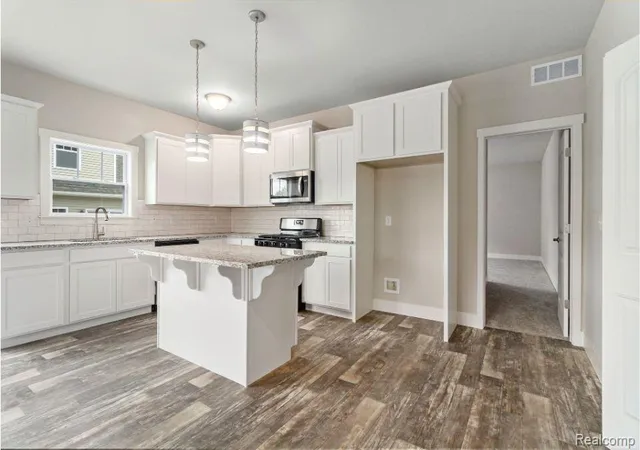 Photo 3 of Condo for sale at 360 Dorchester Dr, Howell City Livingston, MI 48855 | MLS# 20261067642 | Listing updated on 2026-08-26