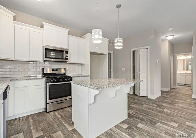 Photo 4 of Condo for sale at 360 Dorchester Dr, Howell City Livingston, MI 48855 | MLS# 20261067642 | Listing updated on 2026-08-26
