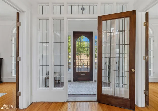 Photo 2 of Single family home for sale at 1319 Balfour St, Grosse Pointe Park City Wayne, MI 48230 | MLS# 58050219613 | Listing updated on 2026-08-24