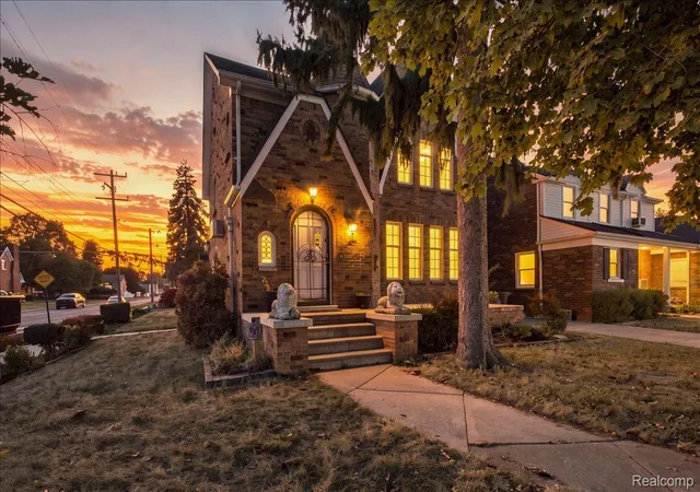 Photo 1 of Single family home for sale at 8205 Ward St, Detroit City Wayne, MI 48228 | MLS# 20261067647 | Listing updated on 2026-09-15