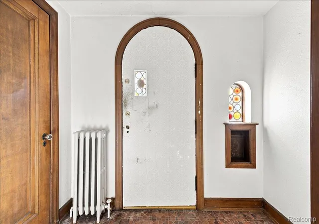 Photo 4 of Single family home for sale at 8205 Ward St, Detroit, MI 48228 | MLS# 20261067647 | Listing updated on 2026-10-21