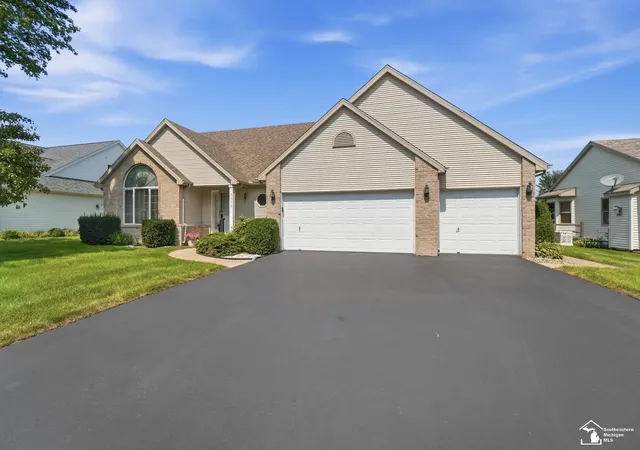 1st image of 2572 Chapel Creek Dr, Bedford Township Monroe, MI 48144 | MLS# 57050219618