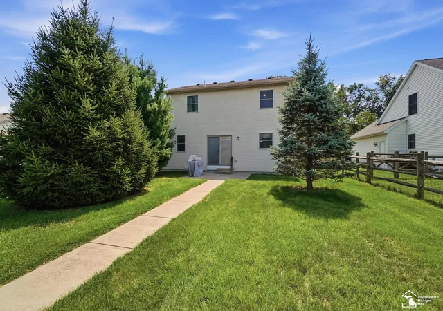 2nd image of 2572 Chapel Creek Dr, Bedford Township Monroe, MI 48144 | MLS# 57050219618