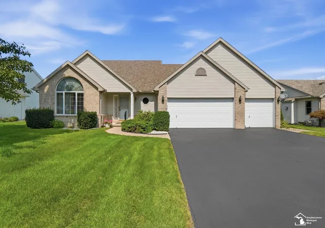 45th image of 2572 Chapel Creek Dr, Bedford Township Monroe, MI 48144 | MLS# 57050219618