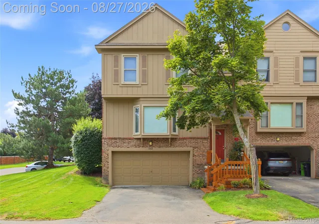 Photo 2 of Condo for sale at 6306 Aspen Ridge Blvd, West Bloomfield Charter Township Oakland, MI 48322 | MLS# 20261067659 | Listing updated on 2026-08-31
