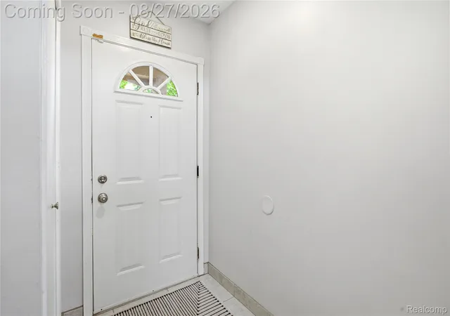 Photo 3 of Condo for sale at 6306 Aspen Ridge Blvd, West Bloomfield Charter Township Oakland, MI 48322 | MLS# 20261067659 | Listing updated on 2026-08-31