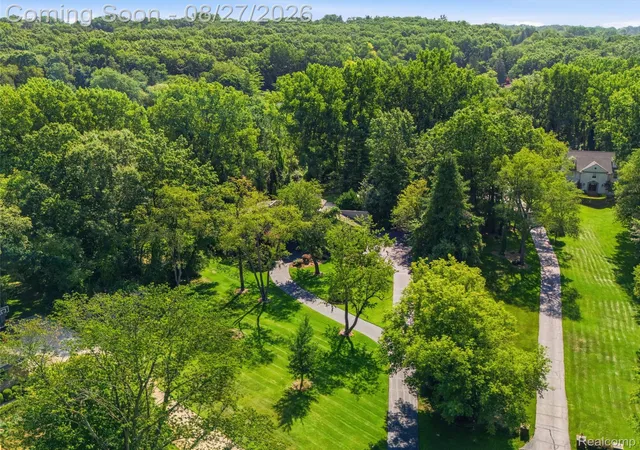 Photo 72 of Single family home for sale at 1250 Sunniwood Pl, Oakland Charter Township Oakland, MI 48306 | MLS# 20261067667 | Listing updated on 2026-08-27