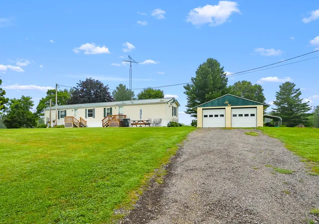 28th image of 65383 48th Ave, Hartford Township Van Buren, MI 49057 | MLS# 66026044695