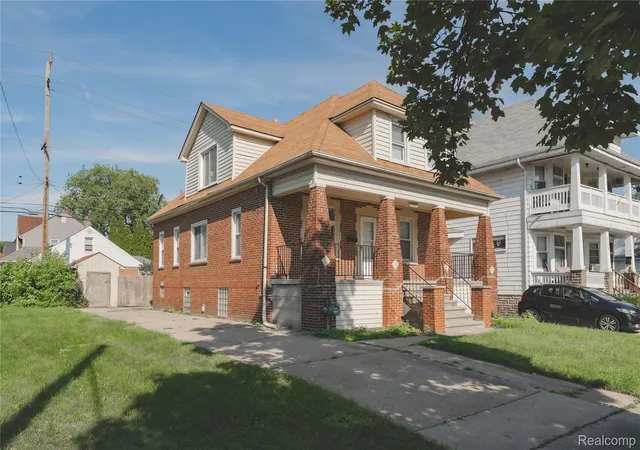 Photo 1 of Single family home for sale at 2308 10th St, Wyandotte City Wayne, MI 48192 | MLS# 20261067678 | Listing updated on 2026-08-25