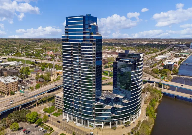 Photo 3 of Condo for sale at 335 Bridge St Nw #801, Grand Rapids City Kent, MI 49504 | MLS# 65026044720 | Listing updated on 2026-09-14
