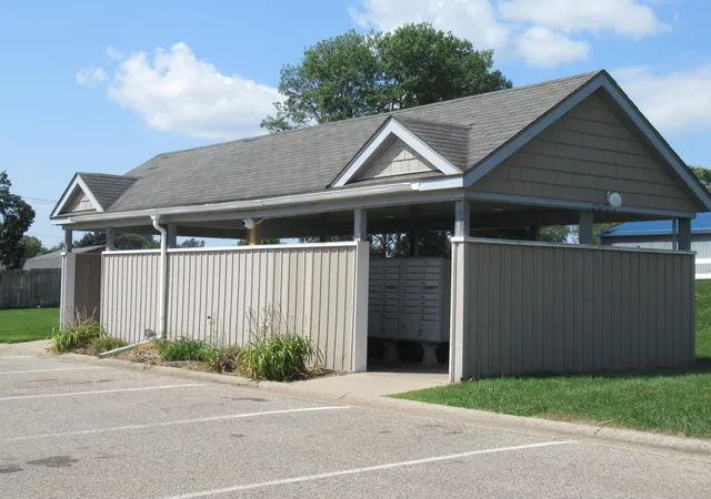 4th image of 898 Millwood Trl, Thornapple Township Barry, MI 49333 | MLS# 65026044721