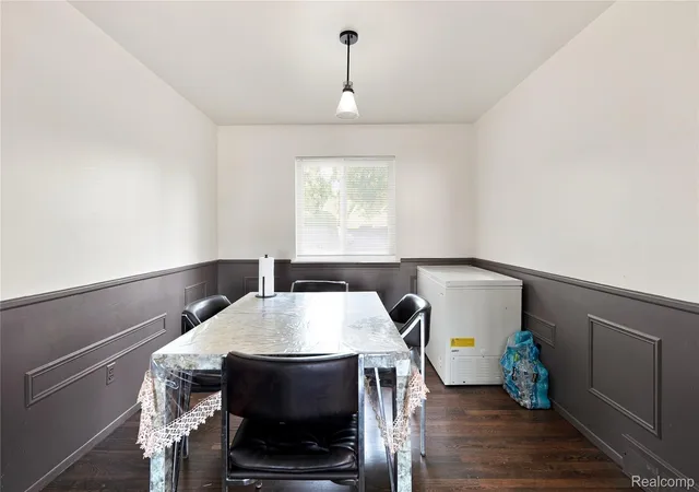 Photo 4 of Single family home for sale at 33011 Crestwell Dr, Sterling Heights City Macomb, MI 48310 | MLS# 20261067737 | Listing updated on 2026-09-13