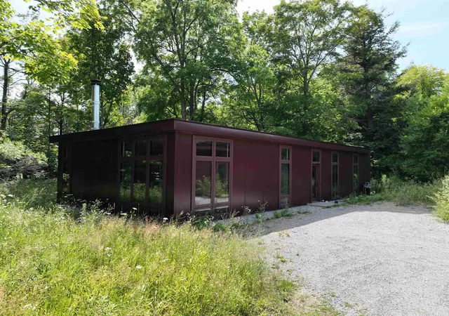 Photo 5 of Single family home for sale at 626 N Thunder Rd, Leelanau Township Leelanau, MI 49670 | MLS# 78080072753 | Listing updated on 2026-08-27