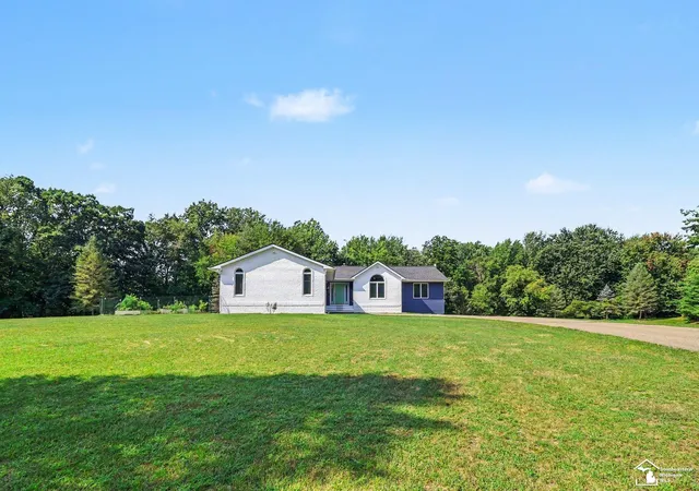 Photo 1 of Sale Pending at 11458 Heidi Jane Ln, Handy Township Livingston, MI 48836 | MLS# 57050219633 | Listing updated on 2026-09-04