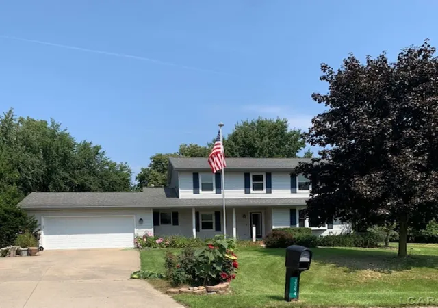 Photo 1 of Single family home for sale at 3394 W Circle Dr, Adrian Township Lenawee, MI 49221 | MLS# 56050219639 | Listing updated on 2026-09-09